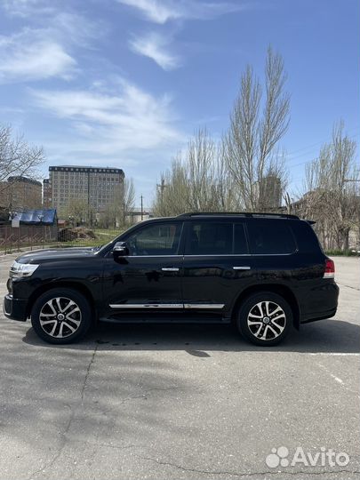 Toyota Land Cruiser 4.6 AT, 2015, 64 000 км