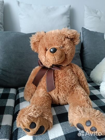 Большие плюшевые медведи