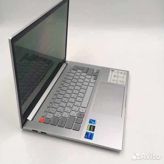 Asus Vivobook Pro 14X oled N7400