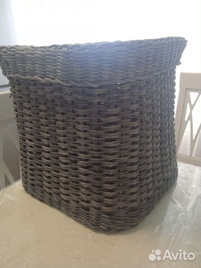Корзина плетеная