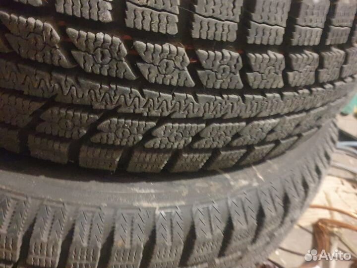 Observe X-10 175/65 R15