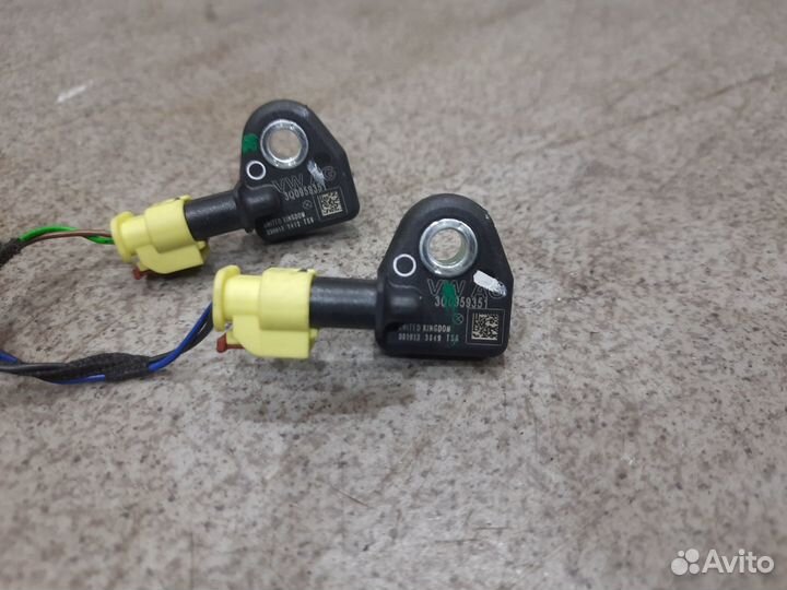 Датчик бокового удара для Skoda Octavia A7