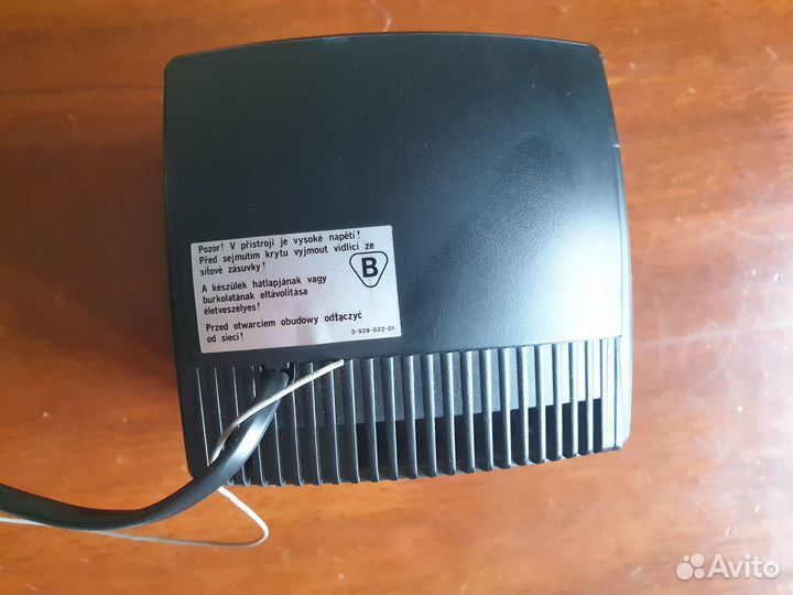 Часы-радиобудильник Sony ICF-C130