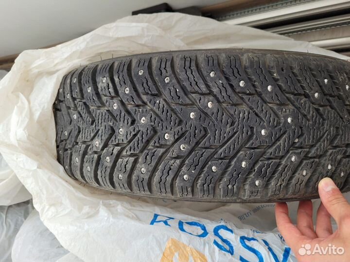 Nokian Tyres Hakkapeliitta 8 185/65 R15 92T