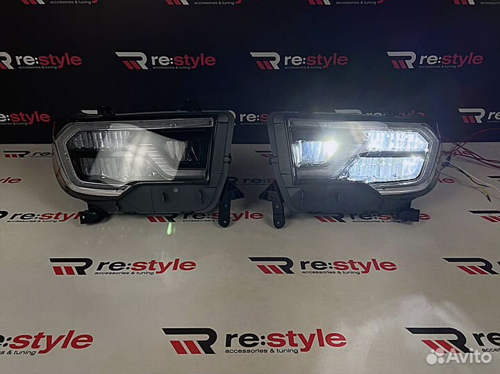 Фары Toyota Tundra 2007 - 2013г Led