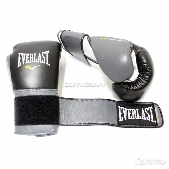 Боксерские перчатки
