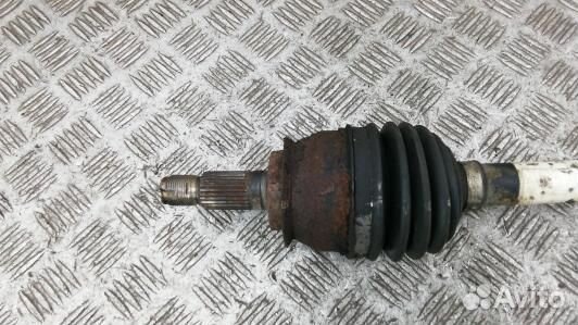 Привод передний правый mini clubman 1 (KBN06N101)