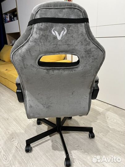 Компьютерное кресло игровое