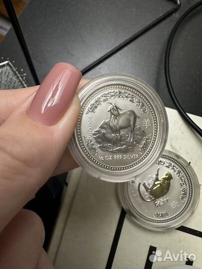 Коллекционные монеты