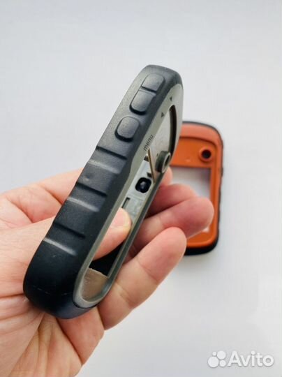 Лицевая часть корпуса навигатора Garmin Etrex 30