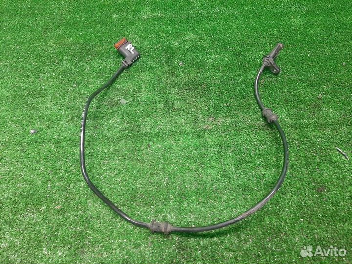 Датчик ABS задний левый Mercedes Benz E-class W21