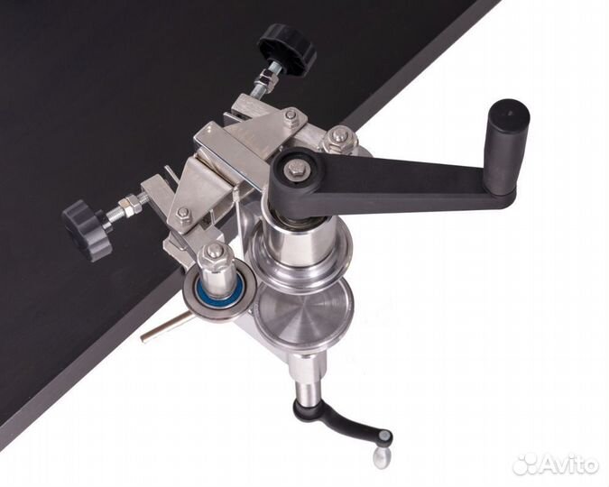 Ручная закаточная машинка для жестяных банок