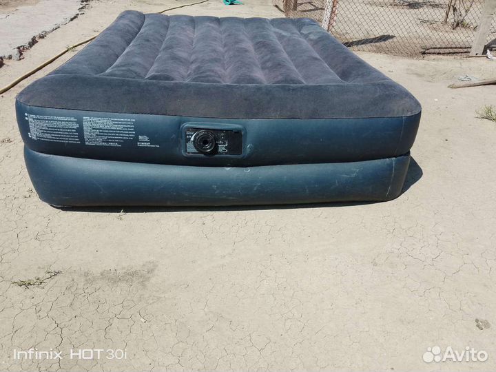 Надувной матрас intex