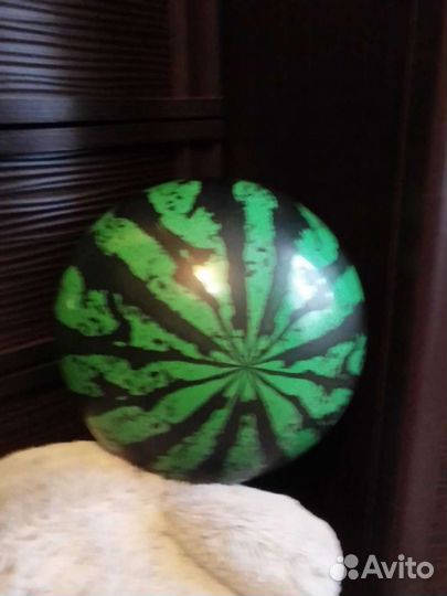 Надувной мяч