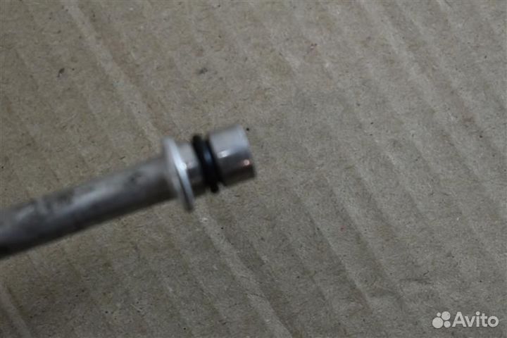 Трубка кондиционера Mitsubishi Grandis 1 поколение