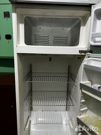 Холодилник ока