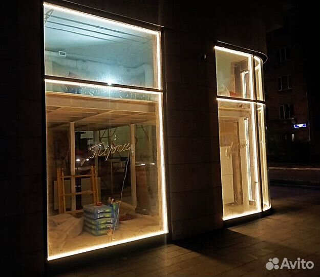 Светящиеся вывески / Короба с подсветкой