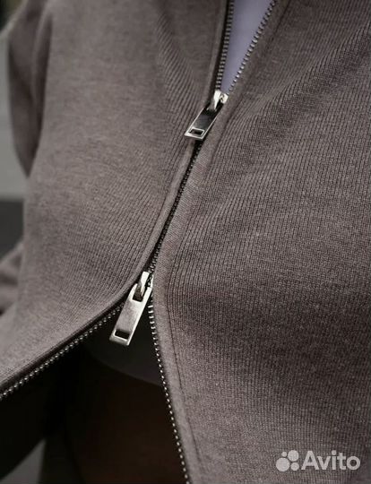 Костюм брючный