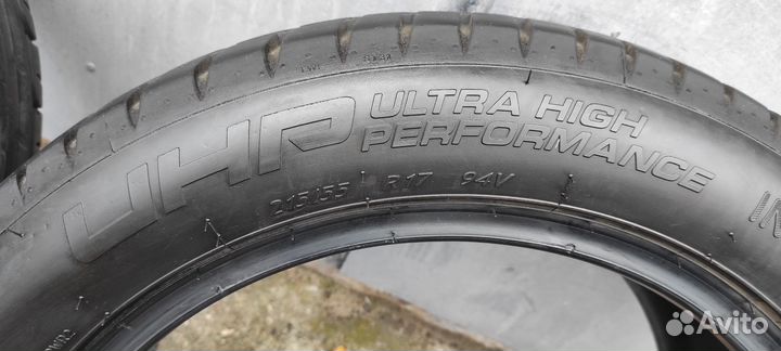Kormoran Ultra High Performance 215/55 R17 94V