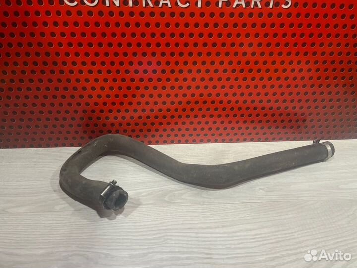 Патрубок системы охлаждения Land Rover Range Rover