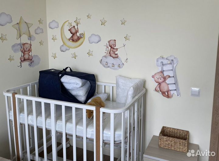 Детская кроватка