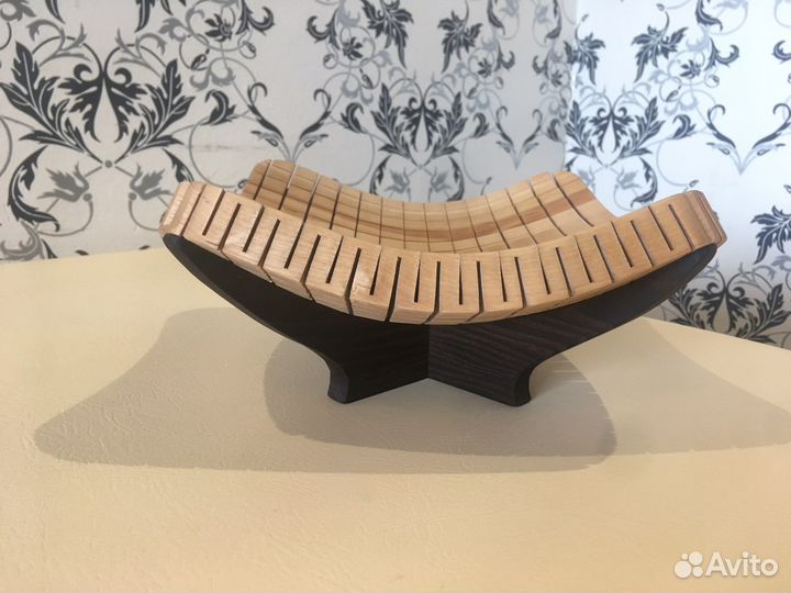 Фруктовница из дерева