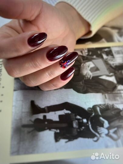 Маникюр. Педикюр