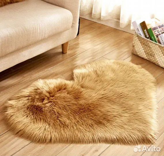 Ковер шерстяной новый