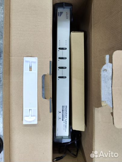 Kvm переключатель aten cs 1754 новый