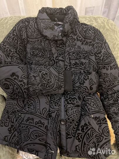 Куртка женская desigual