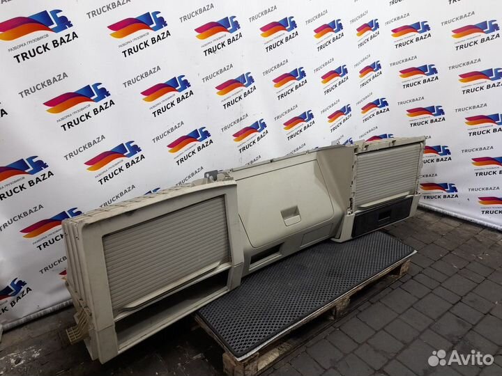 Консоль кабины верхняя Volvo FH