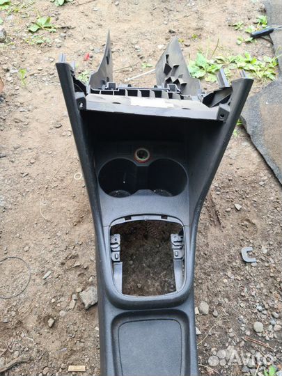 Консоль центральная Volkswagen Polo 5 2013