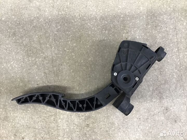 Педаль газа Kia RIO 2011-2017