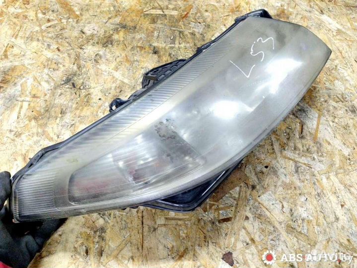 Фара правая Renault Laguna 2 2003 8200002466