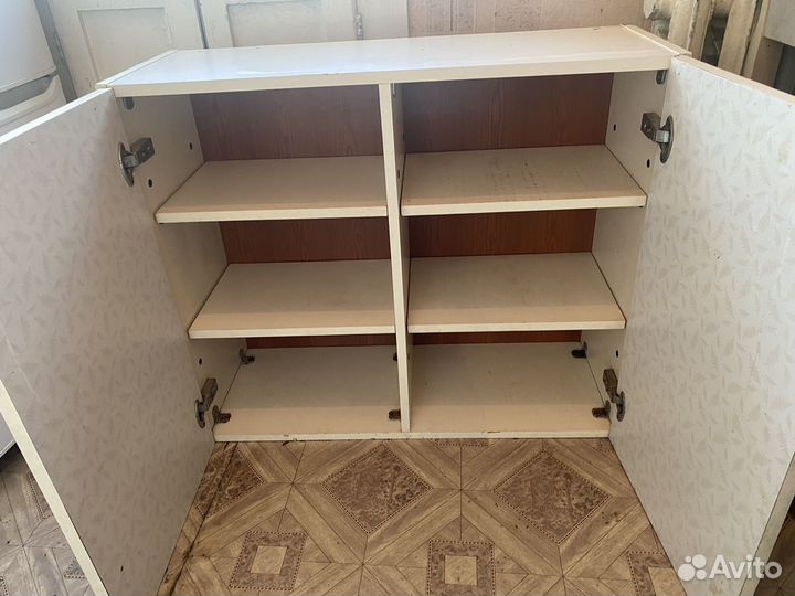 Шкаф и тумба кухонные