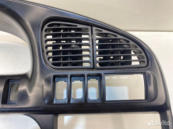 Консоль панели приборов Kia Shuma лифтбек S6D 2003