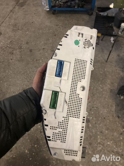 Приборка на Volkswagen fouton