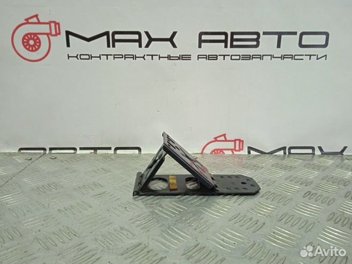 Б/У Противоткатный упор Volkswagen Touareg 7L6 AXQ