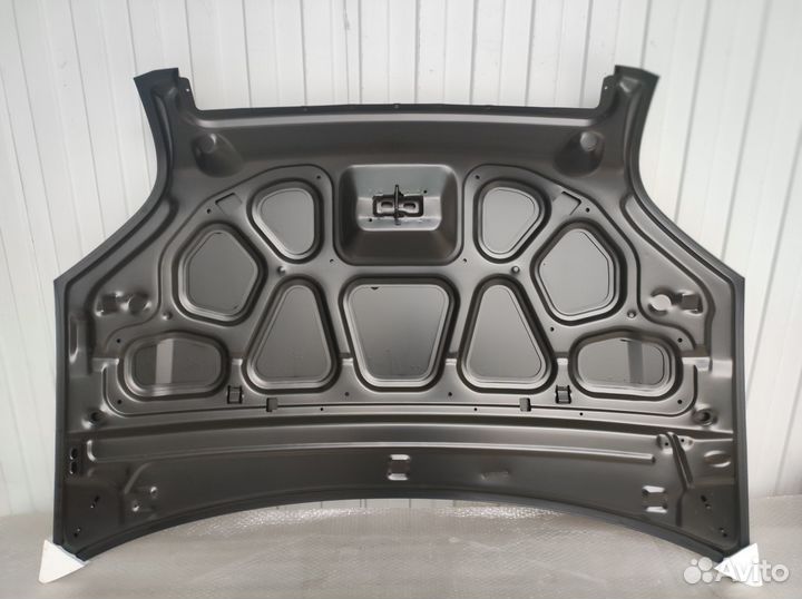 Капот Ford Fusion новый тайвань