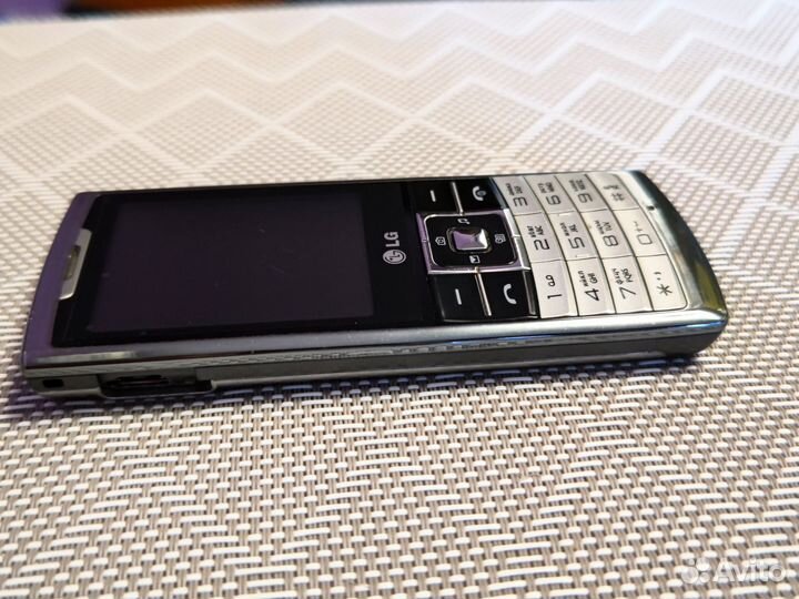 LG S310