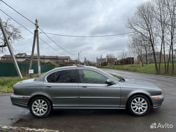 Jaguar X-type 2.5 AT, 2002, 250 000 км