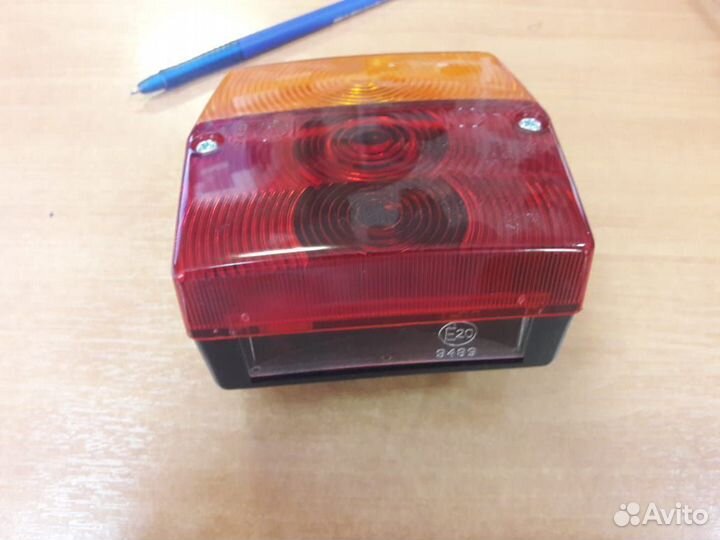 Задний стоп сигнал 11882270 Volvo BL 61/71