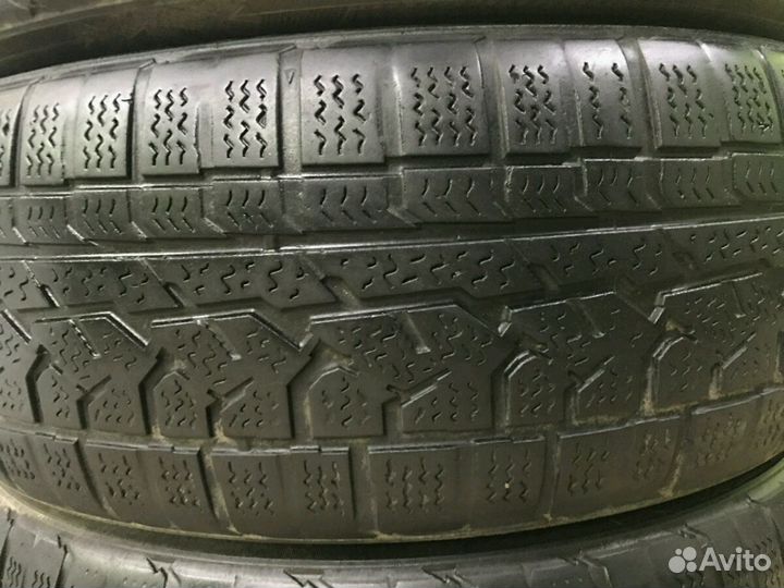 Kumho I'Zen KW15 235/65 R17