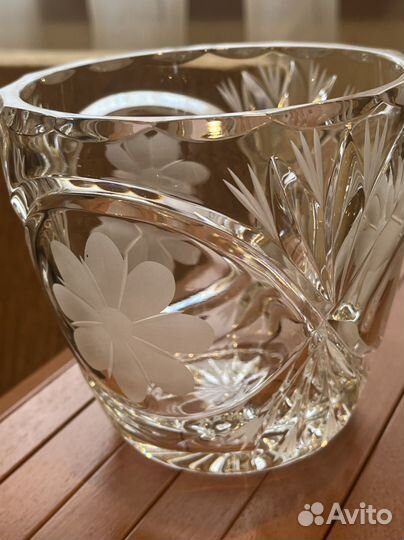 Ваза хрустальная. Времен СССР, высота 12 см, новая