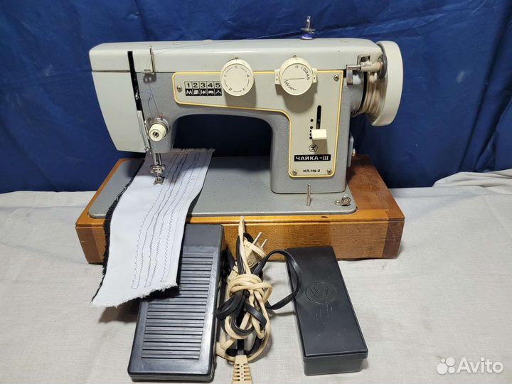 Швейная машина Чайка 3 электрическая