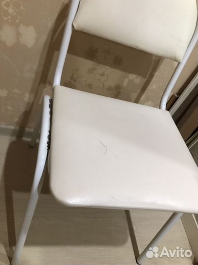 Стул кухонный