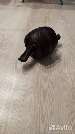 Ролик колесо для пресса с возвратным механизмом