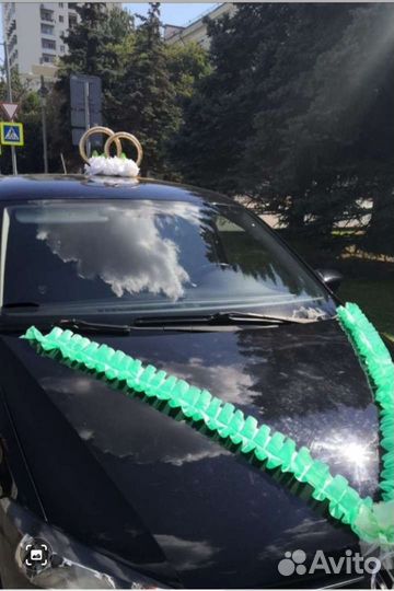 Свадебные украшения на машину