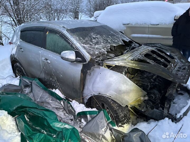 Kia Sportage 2.0 AT, 2021, битый, 40 000 км