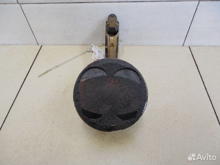 Поршень с шатуном Avensis I 1997-2003